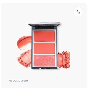 Pinch-perfect palette shade 2 cream&powder blush trio sealed in plastic. Palette